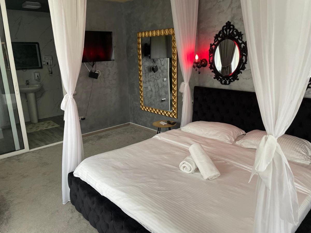 La Protap Calimanesti Hotel Buitenkant foto