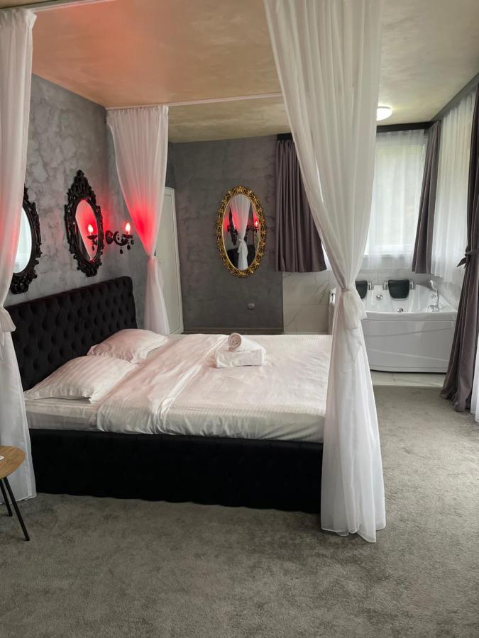 La Protap Calimanesti Hotel Buitenkant foto